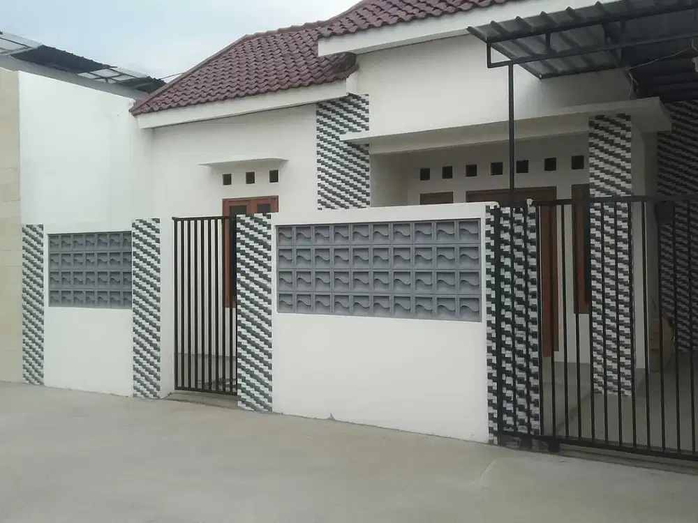 Rumah baru pesan bangun tengah kota nusukan