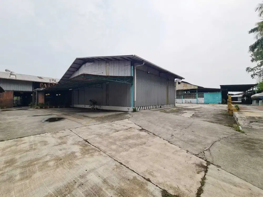 Jual Murah Gudang Lahan Komersil Jalan Raya Daan Mogot Jakarta Barat