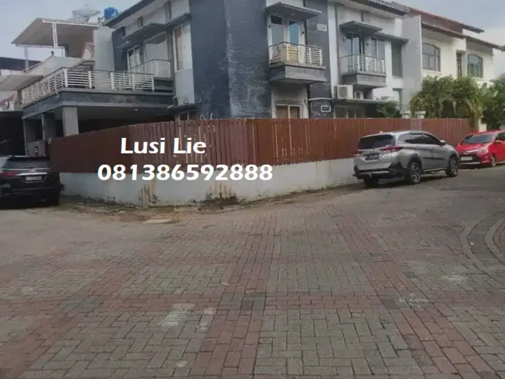 Rumah Taman Surya Hoek jalan lebar cocok utk usaha, harga njop, murah