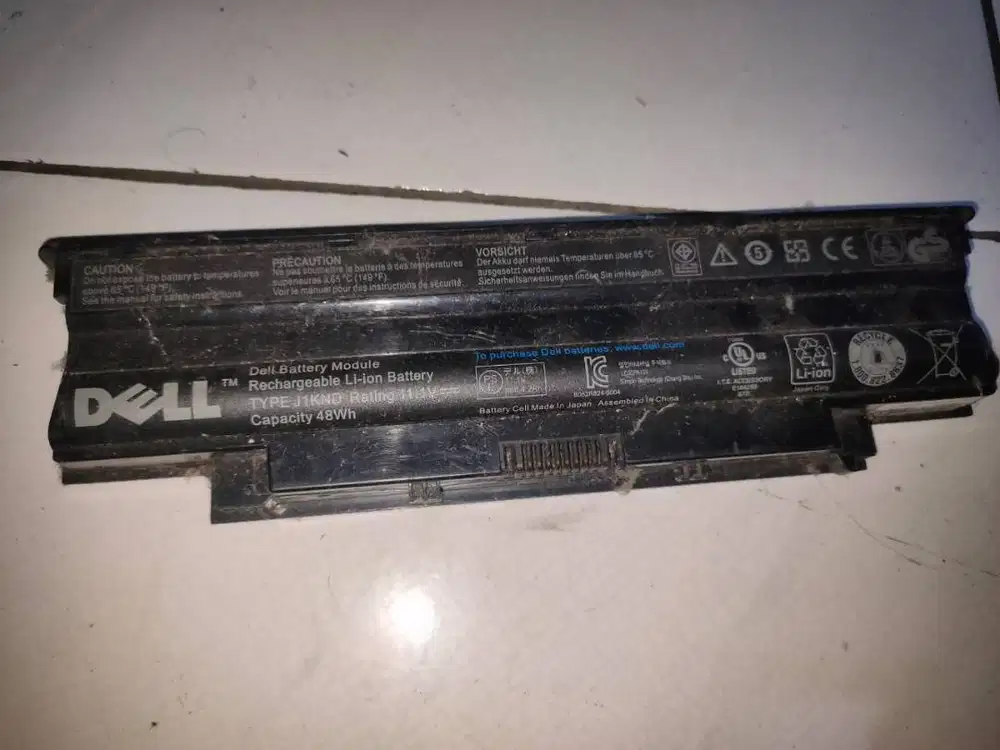 Baterai Laptop Dell J1KND kalau mau tes bawa laptopnya