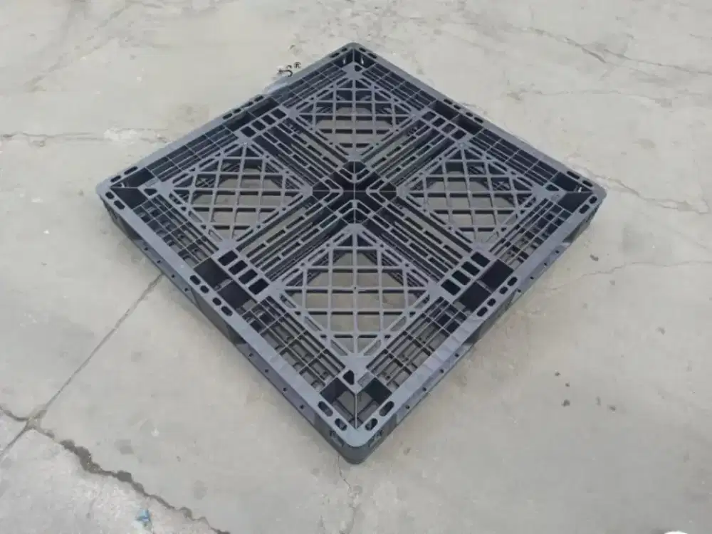 Palet plastik 110x110x12cm || pallet plastic second