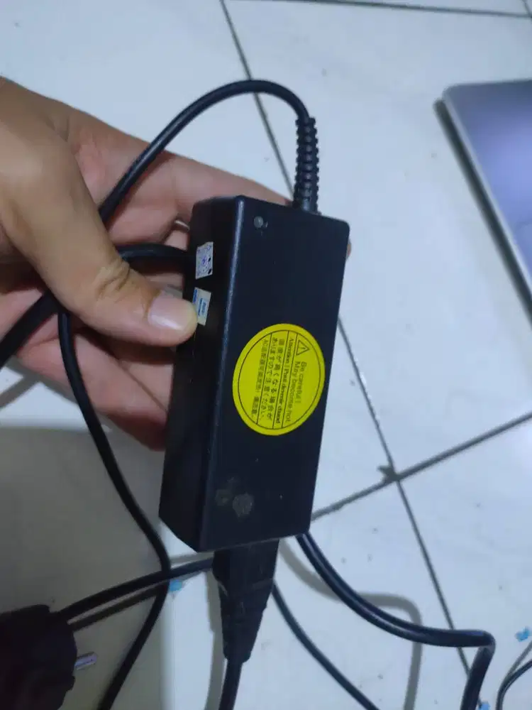 Charger Laptop Lenovo IdeaPad 510S-14ISK 80TK