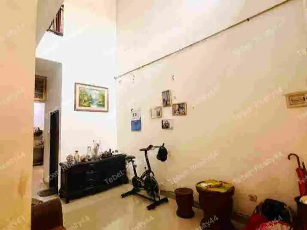 Rumah Minimalis 2 lantai di Tebet Timur, bisa KPR