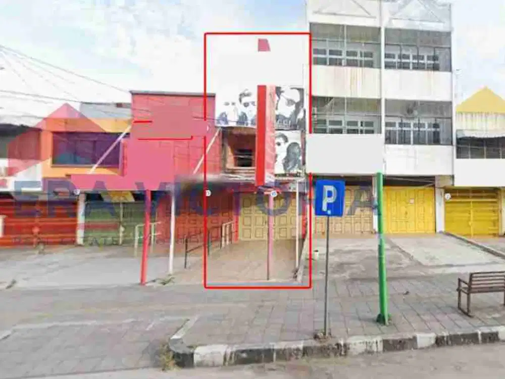 Ruko Dengan Halaman Belakang (tanah ngantong)  di daerah pertokoan ramai di Jalan M.Yamin Padang, cocok untuk Bakery atau Tailor