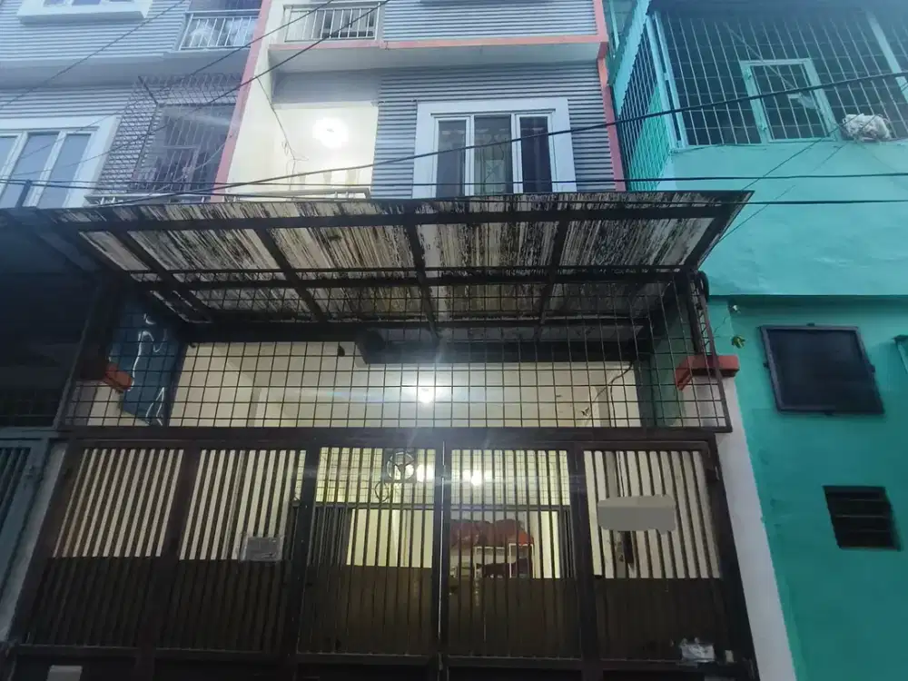 Dijual Cepat Rumah Model Ruko di Duripulo Jakarta Pusat