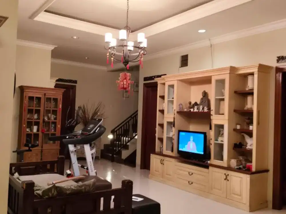 Dijual Cepat Rumah Bagus Dalam Komplek Kemayoran Jakarta Pusat