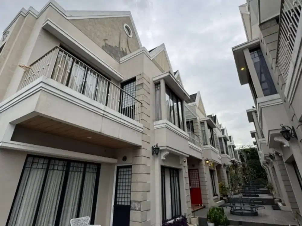 rumah baru di setraduta dekat universitas Maranatha