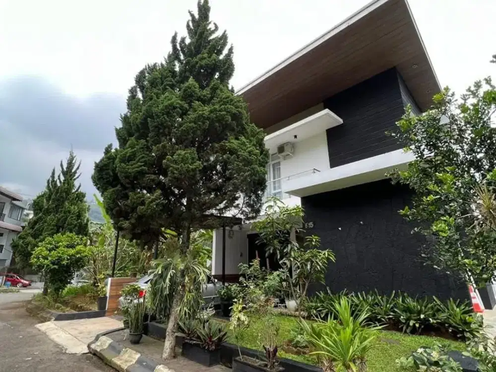 Rumah mewah dago resort. private pool