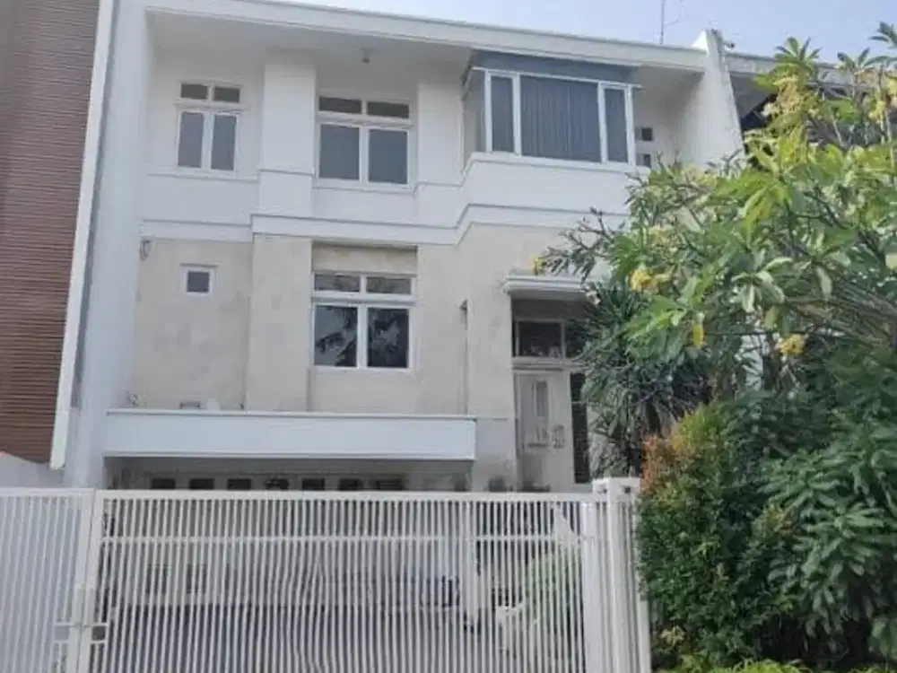 Disewakan Rumah Bagus Luas Di Gading pelangi,Kelapa gading