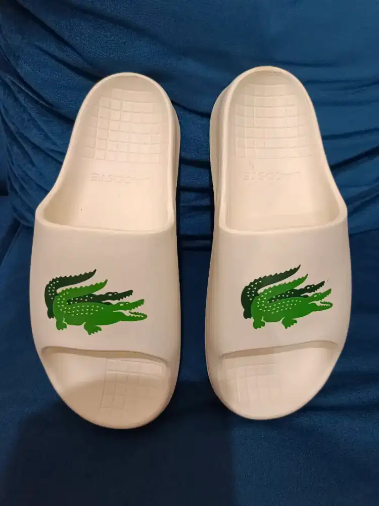 Sendal Lacoste Putih Size 42