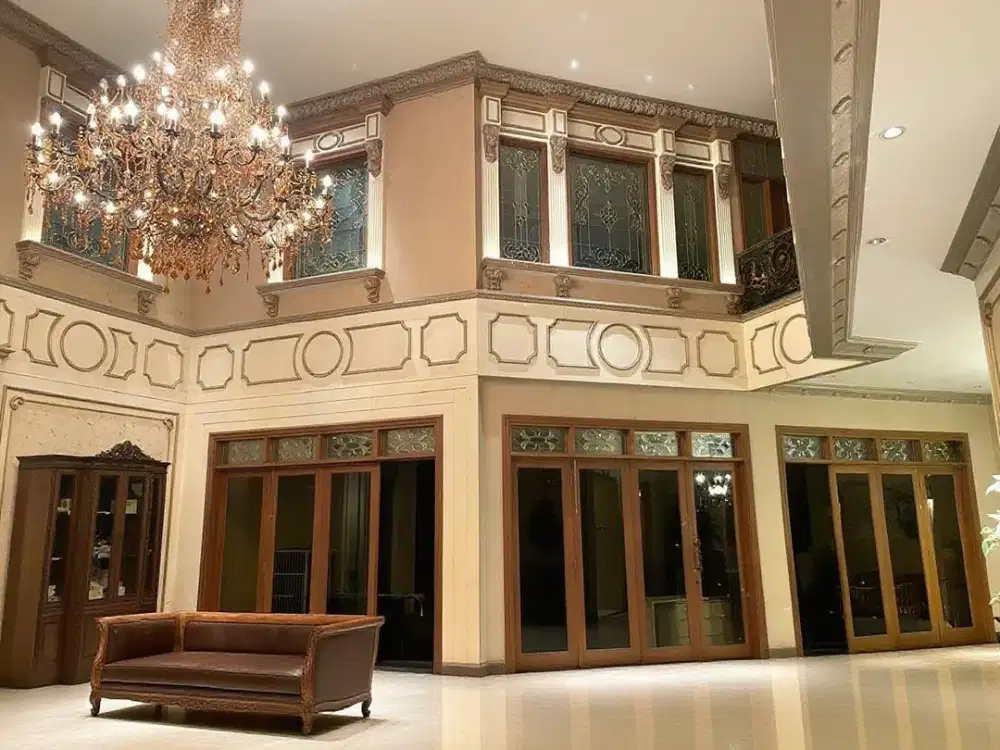 LXMMT 0117 Dijual Rumah Mewah Klasik Siap Huni Di Area Menteng Jakarta Pusat