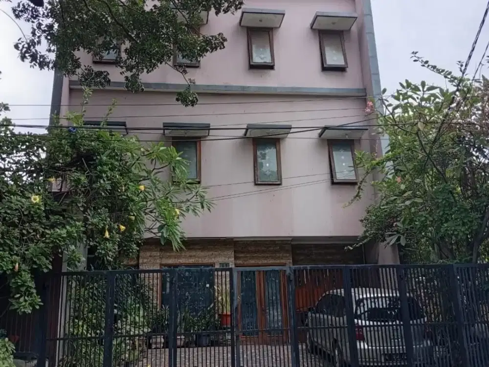 Kost 3.5lt di Tanah Abang Petojo, Selangkah ke Thamrin dan SCBD