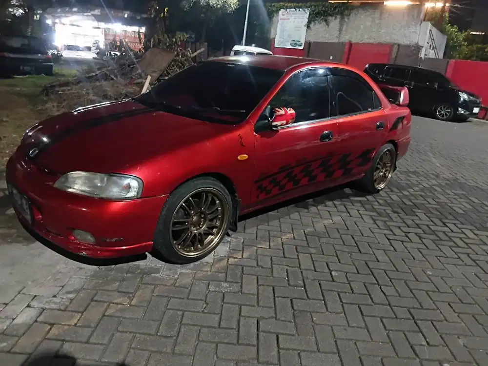 Dijual murah mobil ford lengkap surat dan moodif