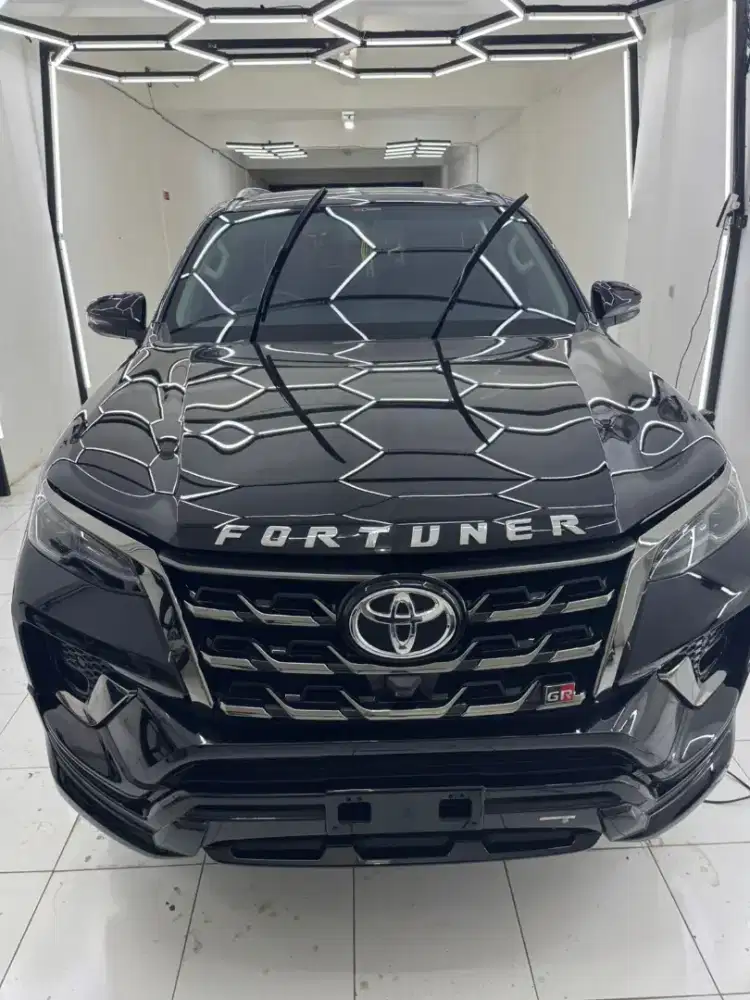 FORTUNER VRZ 2.4 4X2 GR SPORT