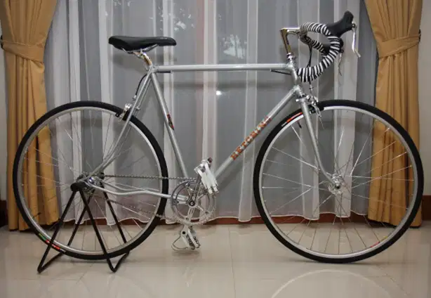 Bike with Vintage Hetchins 'Curly' Frame
