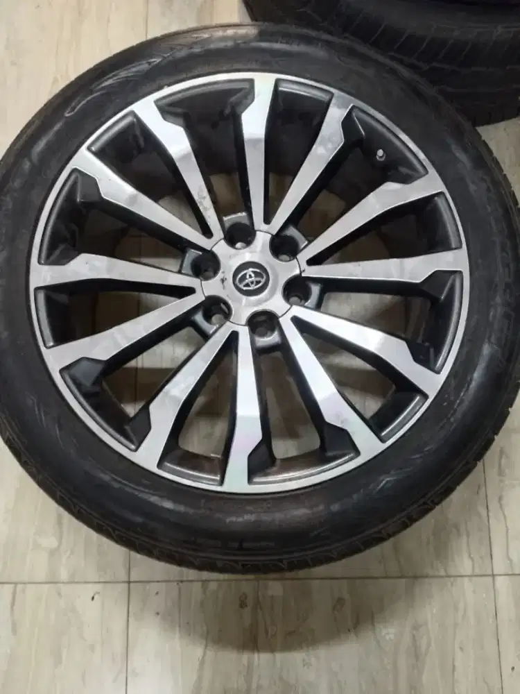 Dijual Velg Hilux