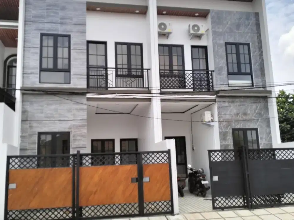 Rumah minimalis perumahan penjaringan sari merr Rungkut