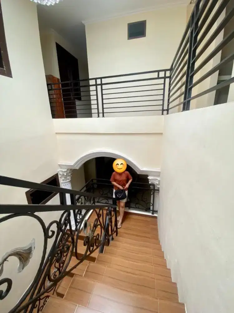 JUAL CEPAT KOS KOSAN 26 PINTU DI CIPAYUNG JAKARTA TIMUR