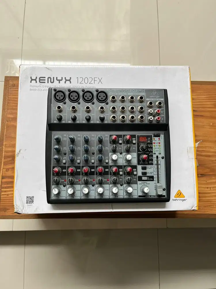 Mixer BEHRINGER XENYX 1202FX mulus no lecet