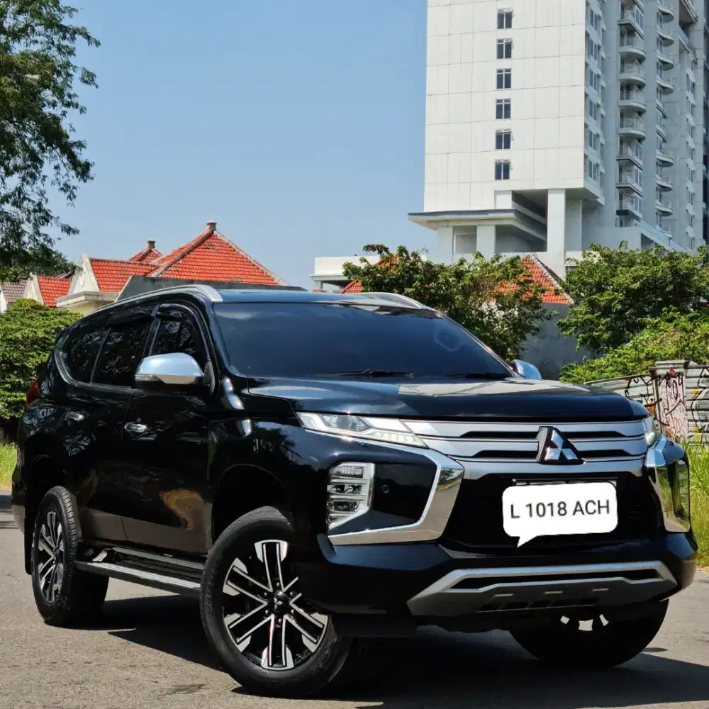 TDP80jt Mitsubishi New Pajero Sport 2.4 Dakar AT 2022 Hitam Kredit