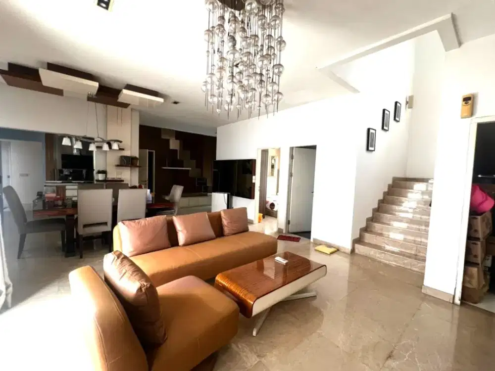 Rumah 2lt 11x18 198m 4KT Cluster Lantana JGC Jakarta Garden City