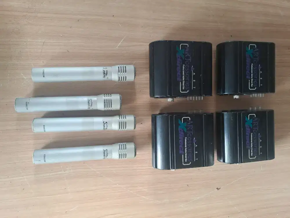 Mic Condensor soundking 4 unit dan dibox art 4 unit