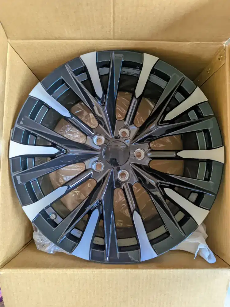 Velg all new alpard r18 pcd 5*114