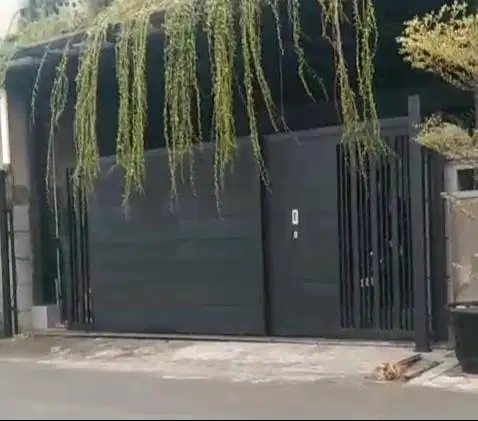 pagar rumah bahan plat