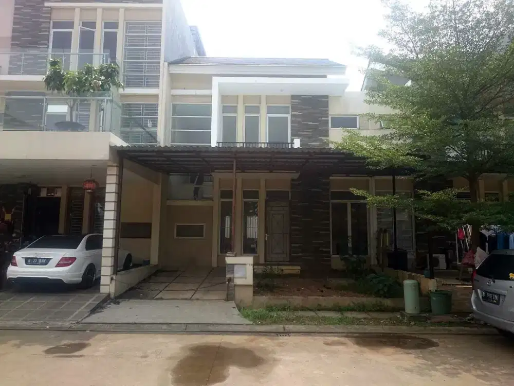 Rumah di cengkareng Lt.140m2, 2 lantai, Kt.4, Km.2 jakarta barat