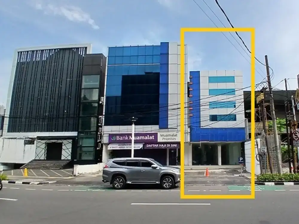 Sewa  Ruko 2 Lantai, Luas 280m2 di Melawai Raya, Kramat Pela, Jak-Sel