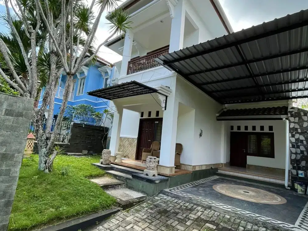 Leasehold House in Central Senggigi tourist area