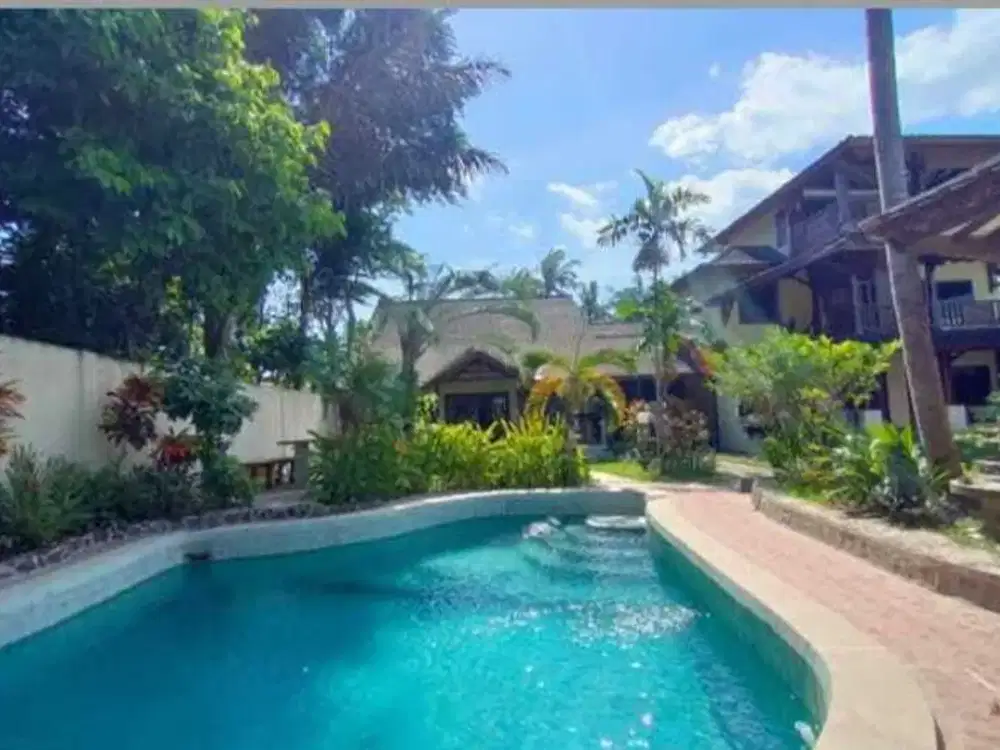 Villa dijual di Gunung sari