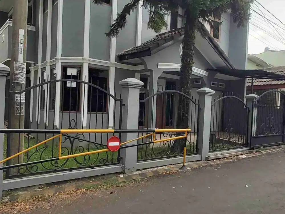 Dijual Rumah kokoh terawat di Santosa Asih samping Margahayu Raya