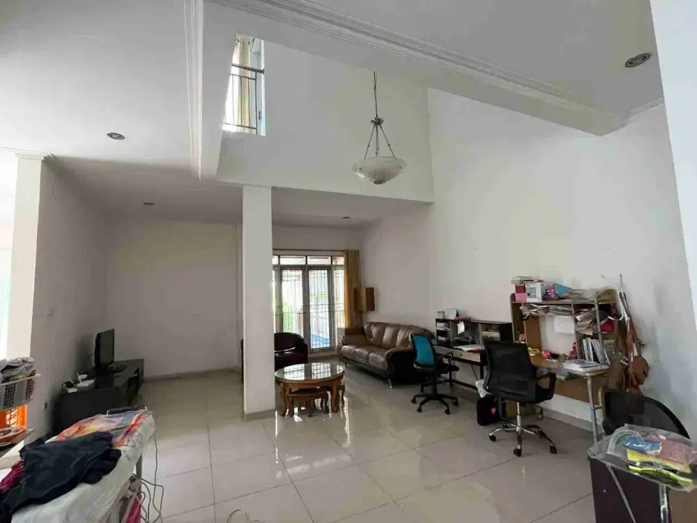 JUAL RUMAH HOEK BAGUS DI SETRA DUTA BLOK K