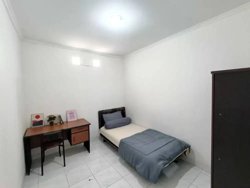 DIJUAL KOST GROGOL 31 KAMAR, STRATEGIS UTK MAHASISWA DAN KARYAAWAN