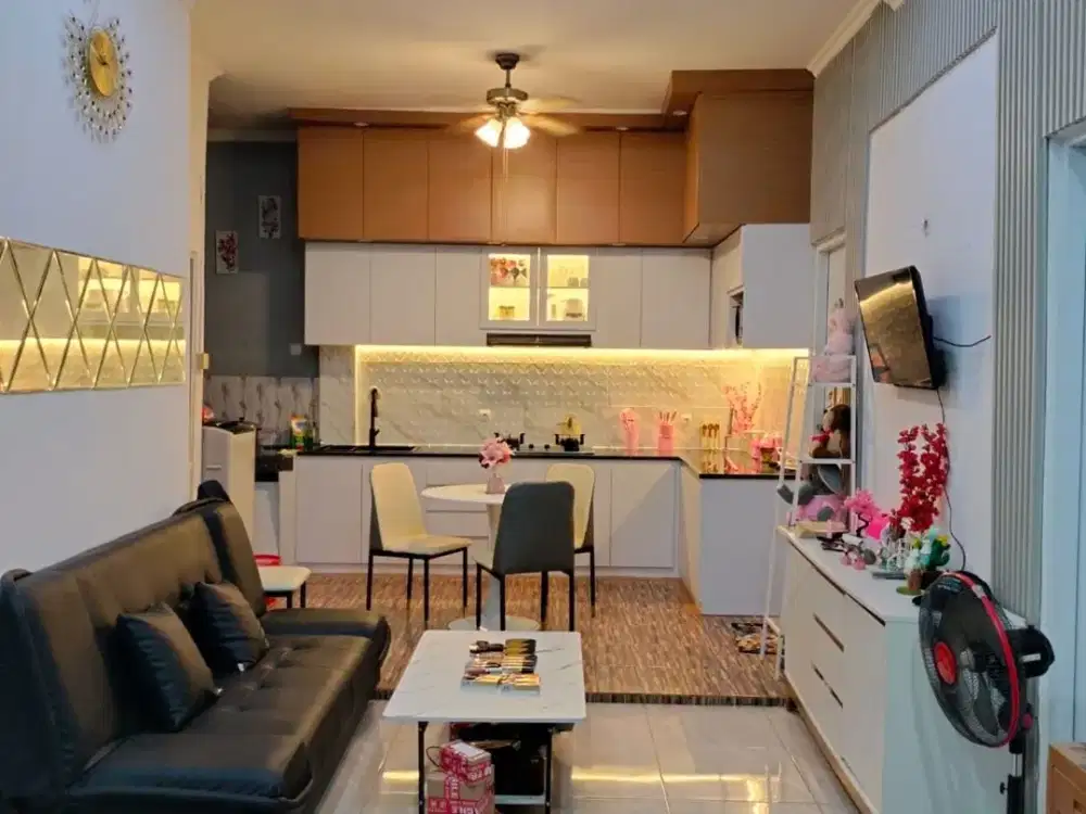 Rumah Murah Full Furnished Posisi Hook Bebas Banjir Dekat Sumarecon Bekasi Utara Jawa Barat