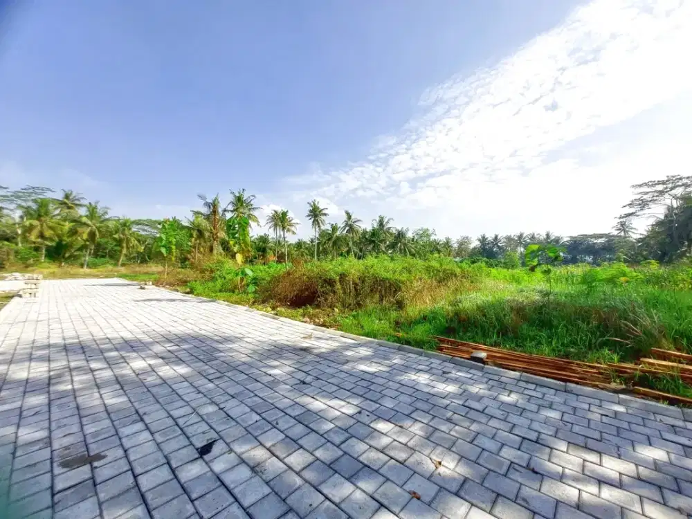 Dekat Bandara YIA di Pengasih Kulon Progo