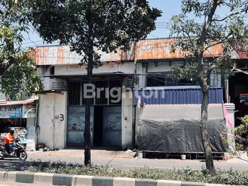 Disewakan Gudang Strategis Nol Jalan Raya Sidorame, Lebar 10, Surabaya Utar