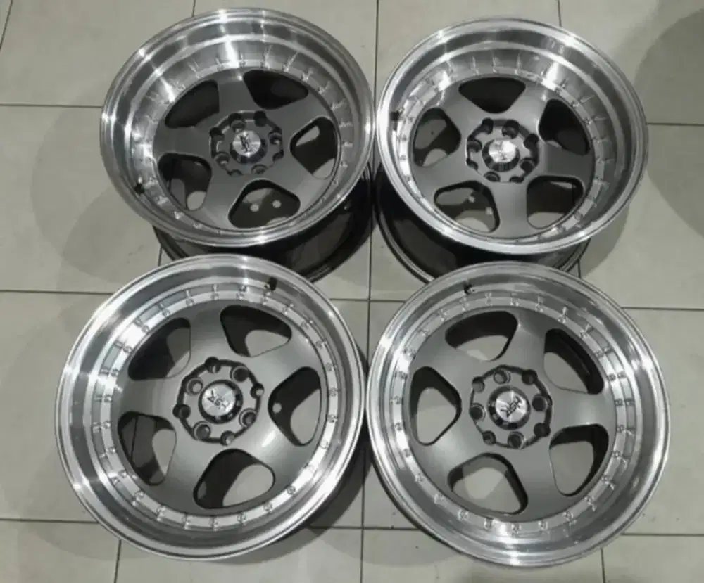 Velg mobil ring 16 lebar 8/9 baut 4, R16