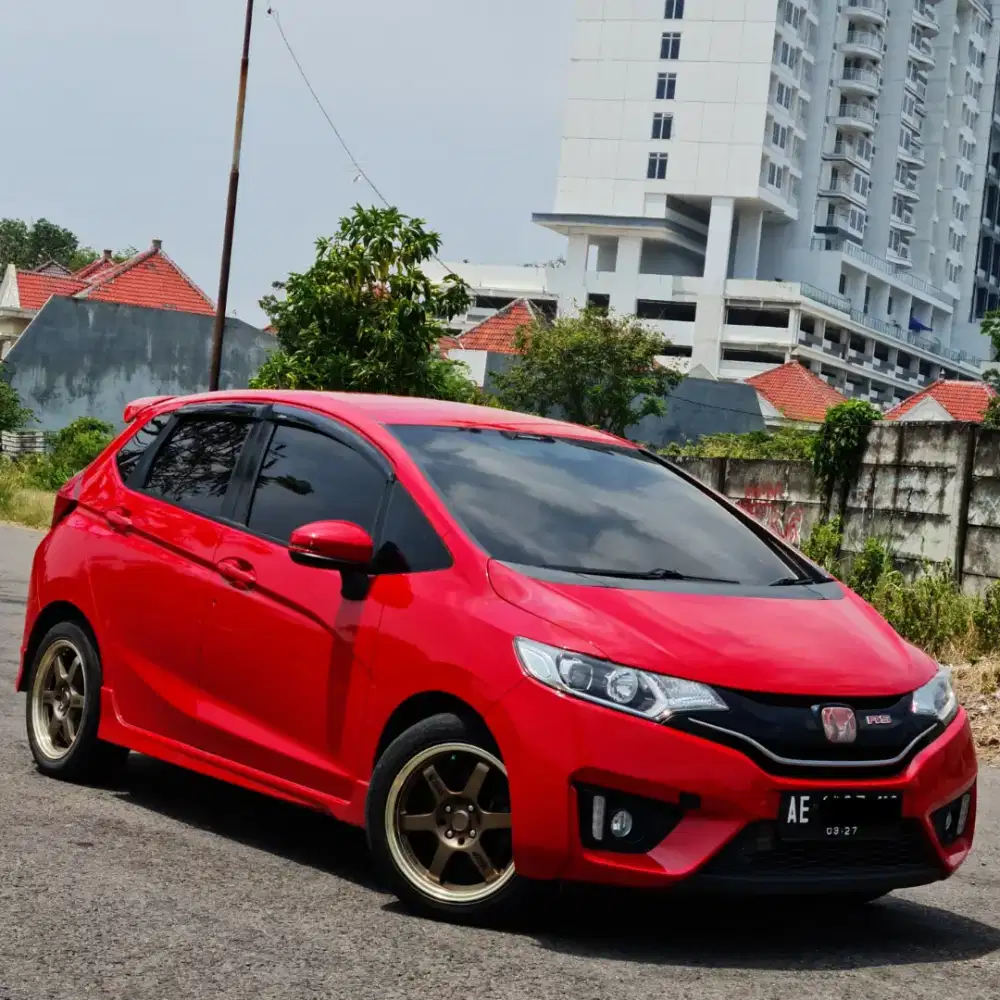 DP30jt Honda Jazz GK5 1.5 RS Matic 2017 2016 Merah Kredit Murah