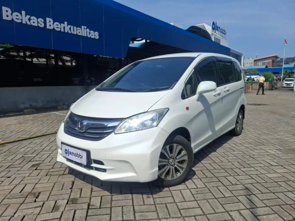 DP 5% Honda Freed 1.5 S Bensin-AT 2012 EBA
