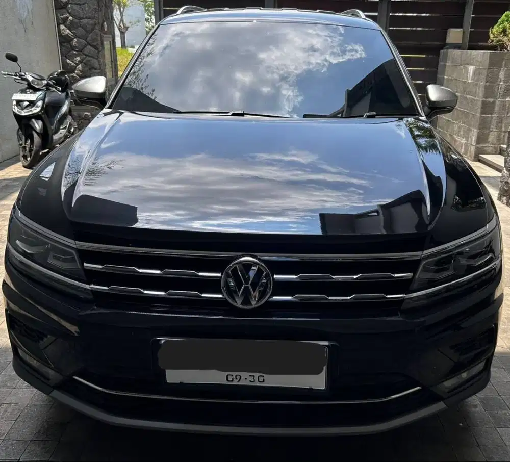 ***LOW KM*** VW TIGUAN ALLSPACE 1.4 TSI TURBO 2021 BLACK