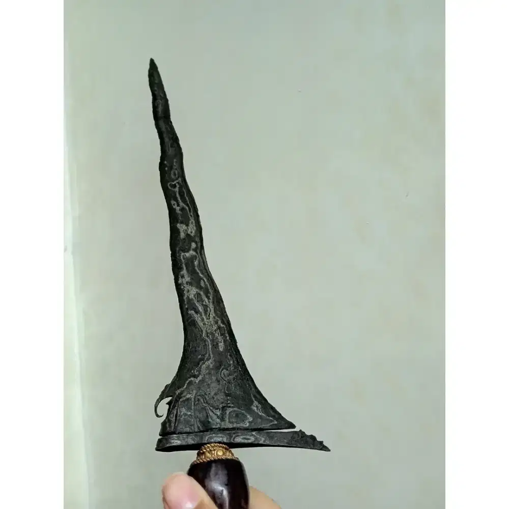 Keris Sepuh Sempana Pamor udan mas tiban