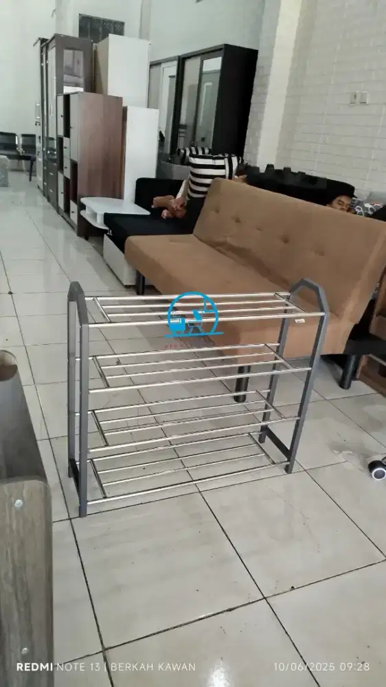 Ready!! Rak sepatu siap antar