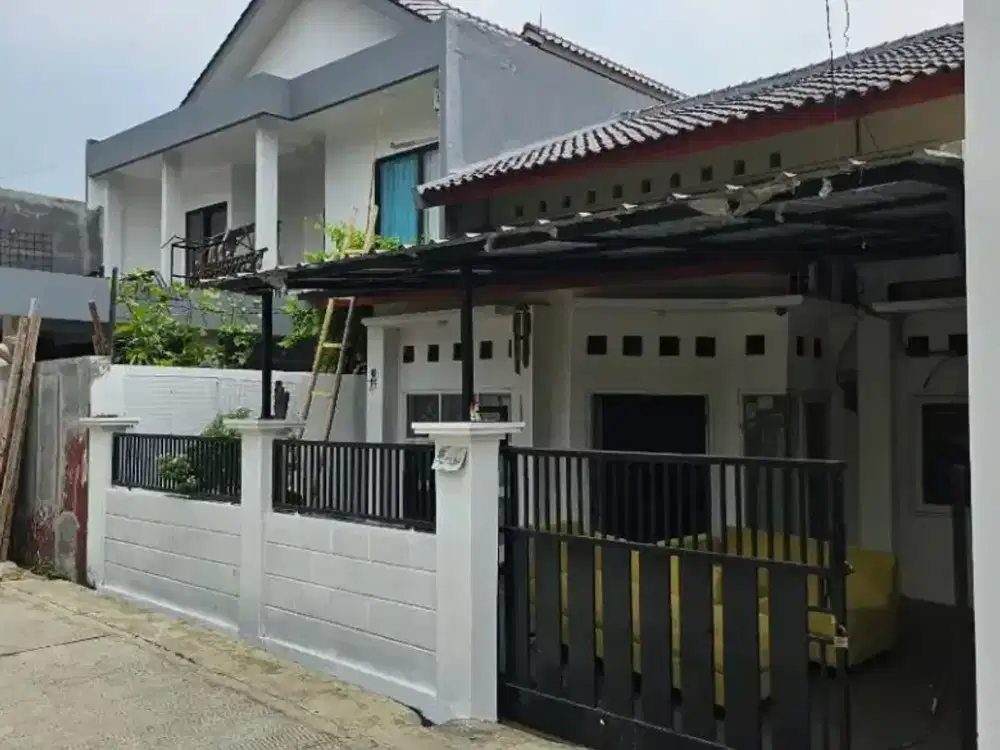 Disewakan Rumah 2 Lantai di Cinere Gandul