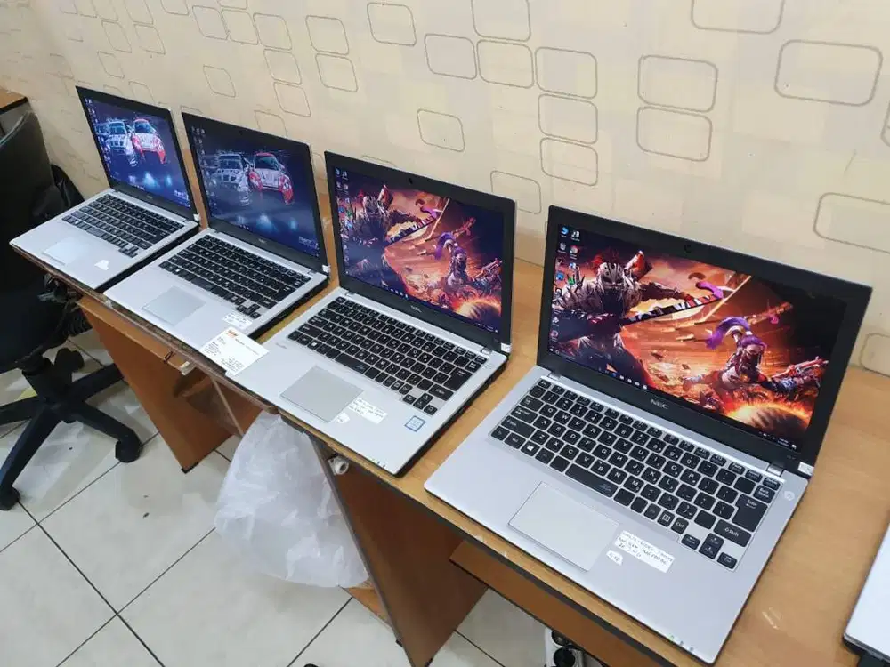 Laptop ringan dan MURAH sekolah kuliah Core i3/I5 ram 8GB 13in HDMI