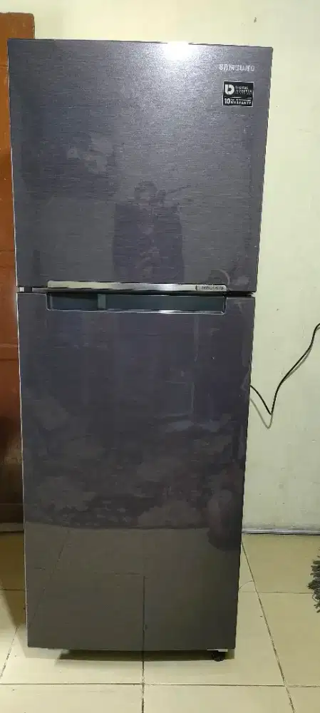 Kulkas Samsung inverter twincooling 290 liter original