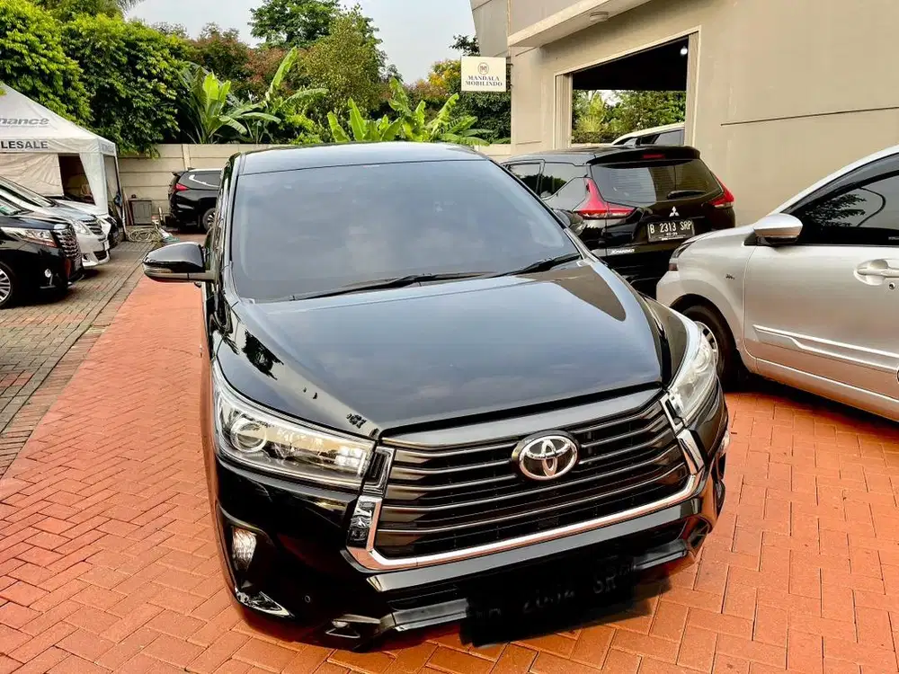 Toyota Innova reborn V 2.0 bensin 2021 AT attitude black