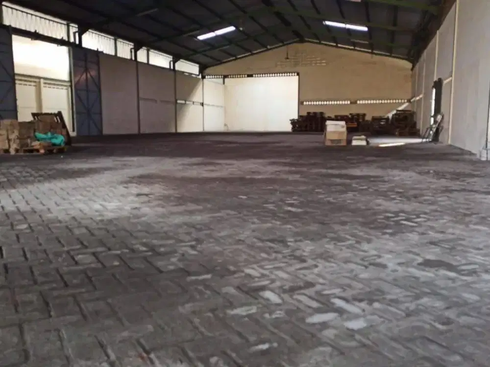 Di Jual Gudang Margomulyo Permai