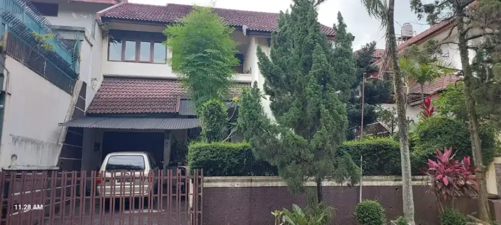 Rumah Mewah di Tengah Kota Bogor
